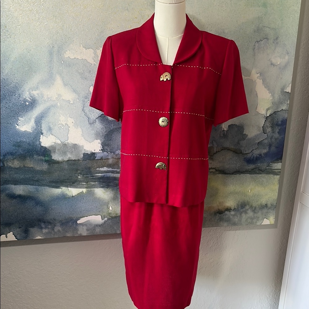 Vintage Unique Leslie Fay 10 p Beautiful Red Suit